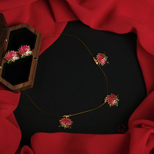 Invisible Chain Lotus Necklace NKB34